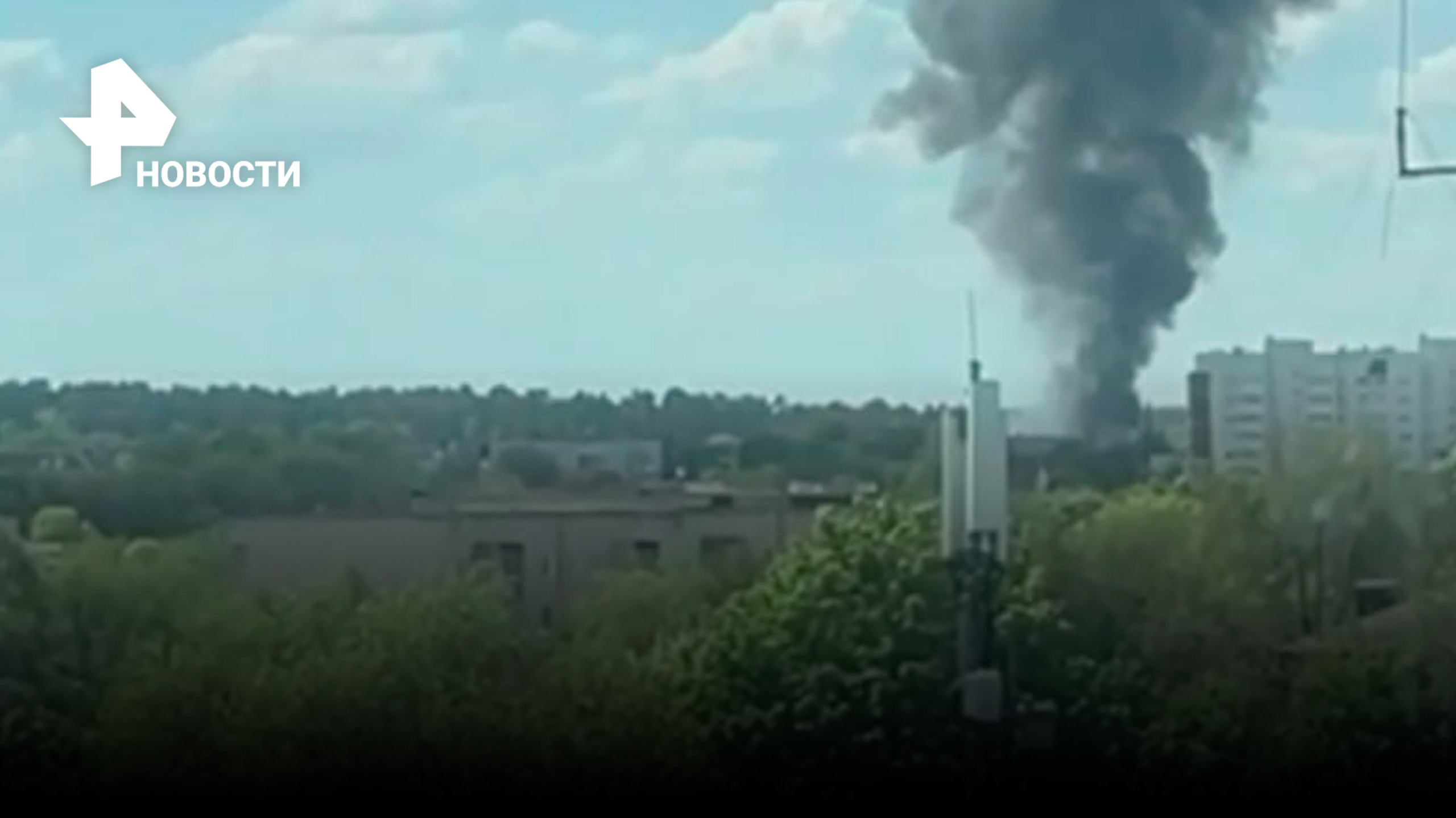 2 человека погибли при падении Ми-8 в Брянской области / РЕН Новости