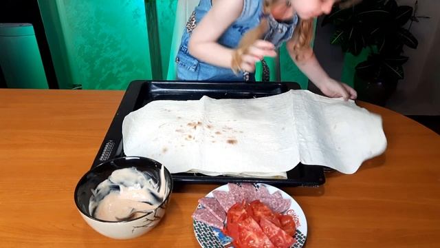 Как приготовить пиццу без теста за 5 минут! Приготовить могут даже дети! смотреть онлайн