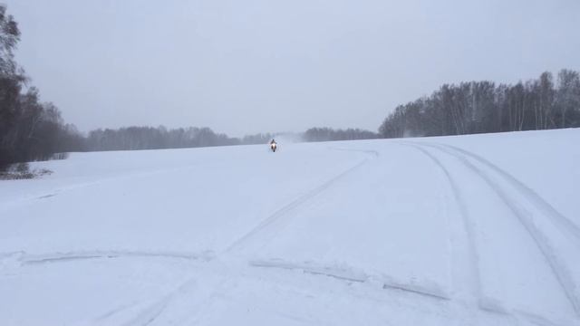 человек первый раз на гусенечном мотоцикле)) смотреть онлайн