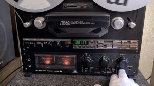 Катушечный магнитофон Teac X 1000R