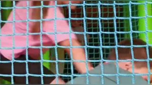 ЦЕНТРАЛЬНЫЙ ПАРК ГОРОДА ОРСКА/ОРСК/РОССИЯ/СХОДИЛИ В ПАРИХМАХЕРСКУЮ