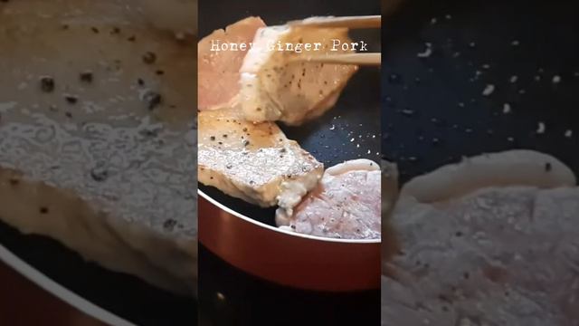 Quick and Easy Honey Ginger Pork Chop Recipe | Delicious Dinner Idea! #onepotdish смотреть онлайн