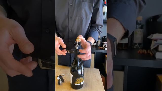 Как правильно открывать игристое