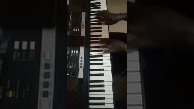 Uje Roho Mtakatifu Played on Key F#(Sharp) Yamaha E243 смотреть онлайн