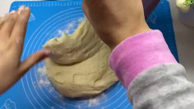 Булочки с изюмом и орехами.Булочки с начинкой.Булочки за 30 мин.Быстро и вкусно