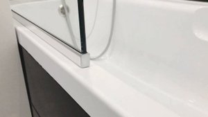 Перегородка на ванну