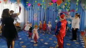 танец Платочки 1 младшая группа