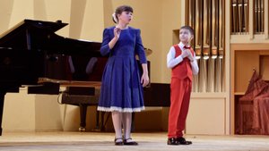 "Чашка и чайник" (муз. С. Плешака, сл. О. Сердобольского)