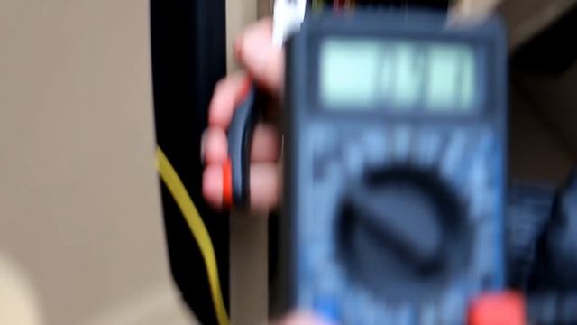 Как определить утечку тока из АКБ на VW passat B6 Часть 1 смотреть онлайн