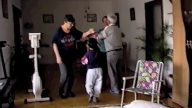 ЯНА И МАНЯ - 1999 год смотреть онлайн