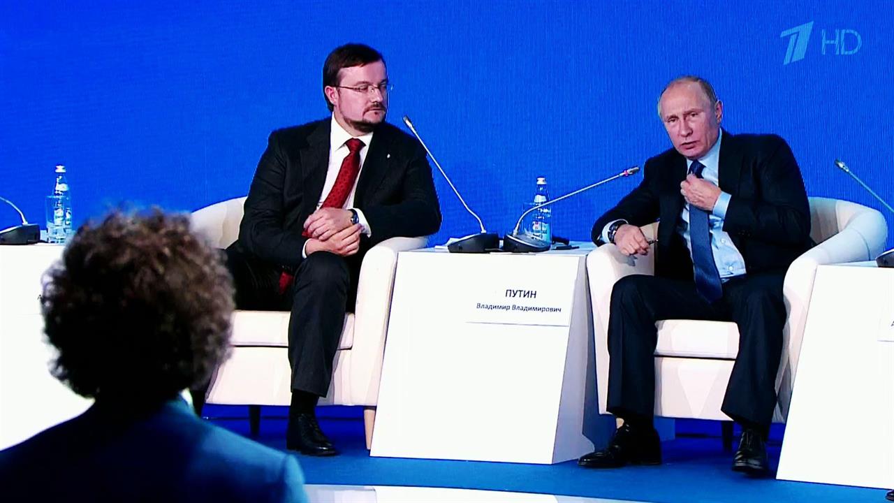 На масштабном форуме "Деловой России" предпринимат...казали президенту, что мешает успешному бизнесу