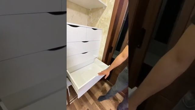 Шкаф купе в гостиной. Шкаф купе на заказ. #шкафкупеволгоград #встроенныйшкафкупе