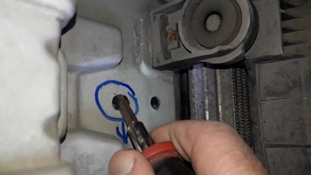 deschidere capota punto 188, hood opening punto смотреть онлайн