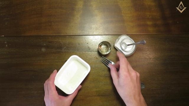 Как сделать клейстер из муки для папье маше своими руками. Клей для бумаги. Сам себе мастер.