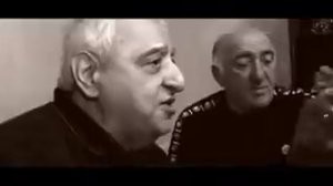 Мужик рассказал стих про маму