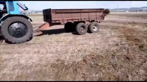 Разбрасыватель органических удобрений РОУ 6 Разбрасывает навоз