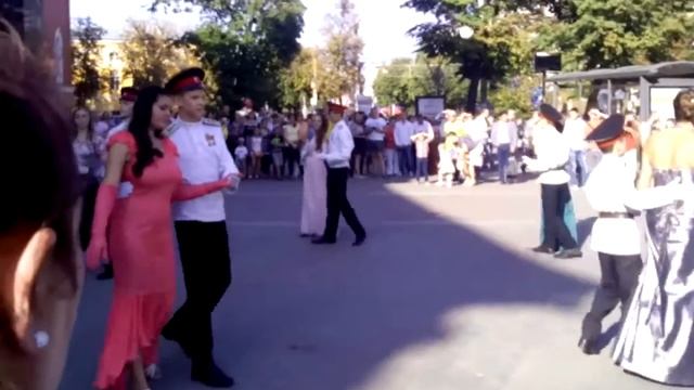 Бал Наташи Ростовой. День города Воронеж.2015 смотреть онлайн