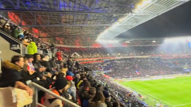 INSANE LYON ULTRAS with CRAZY SUPPORT against OM | Olympique Lyon v Olympique de Marseille смотреть онлайн