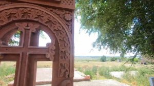 Беседа с дядей Сако в Курманаевке! И памятник жертвам Геноцида..mp4