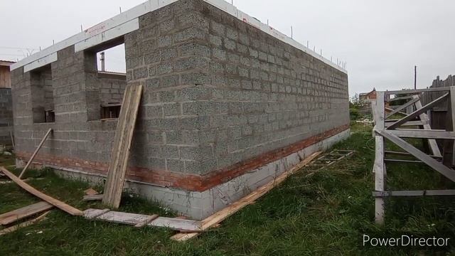 Дом из арболита. АРМОПОЯС ГОТОВ!!! Строим веранду к дому. смотреть онлайн