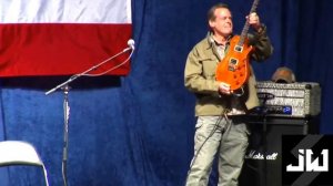 Ted Nugent Plays the Star Spangled Banner at Donald Trump Rally in Michigan November 6 2016