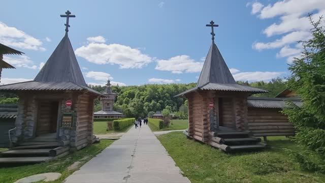 ГРЕМЯЧИЙ КЛЮЧ. Источник Преподобного Сергия Радонежского. Подворье Свято-Троицкой Сергиевой Лавры. смотреть онлайн