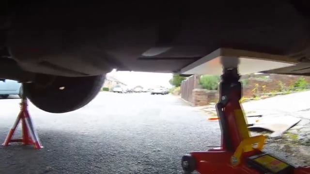 Почему машина глохнет Chrysler Voyager смотреть онлайн