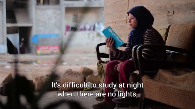 О чем мечтает сирийская девочка, искалеченная войной? смотреть онлайн