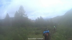 Шавлинский поход. Часть 4/5. Спуск с Мажойского перевала на конях. Алтай.