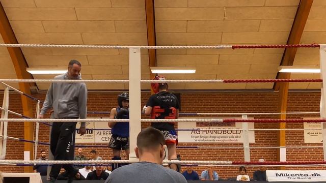 Min 3-0 sejr muay thai kamp