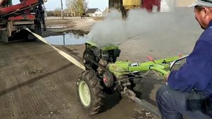 Заводим мотоблок Зубр с буксира.