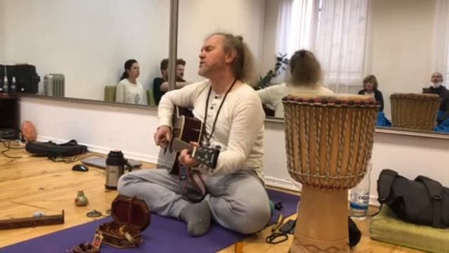 Ом Намо БхАгаватэ Васудэвайа смотреть онлайн