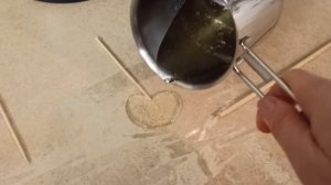 Леденцы из сахара на палочке. Делаем сами, украшаем сахарной посыпкой.