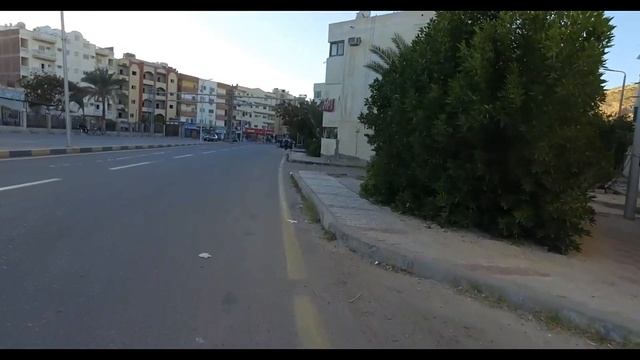 Hurghada - El-Bahr Road to Hurghada City Center and Soho Square