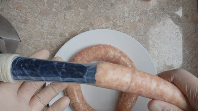Колбаски свиные ( купаты ) с тушеной квашеной капустой  , быстро и вкусно