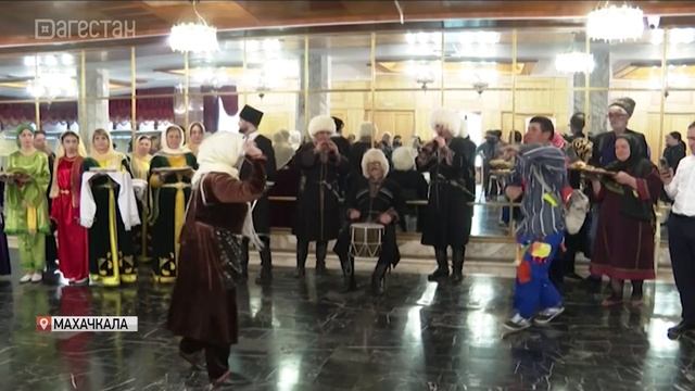 Праздник встречи весны народов Дагестана «Возрождение» прошел в Махачкале смотреть онлайн