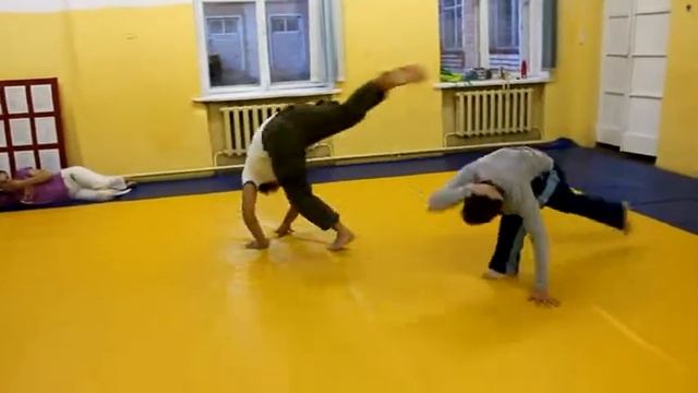 Связочка из капоэйры смотреть онлайн