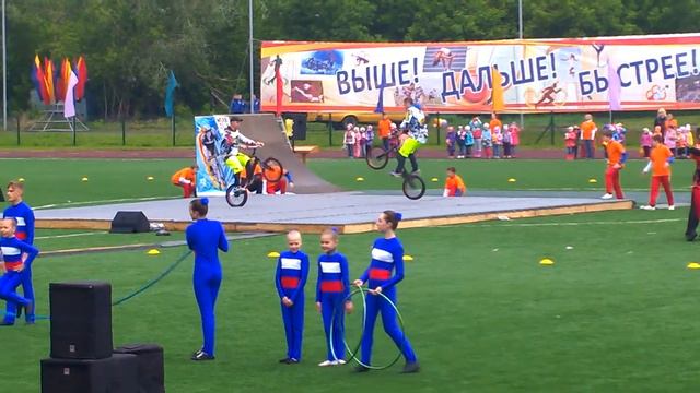 Открытие стадиона "Лабиринт" Барнаул смотреть онлайн