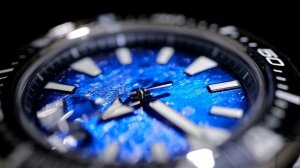 Seiko SBDY065 / SRPE33K1 samurai review video. Look at the dial texture attentively.