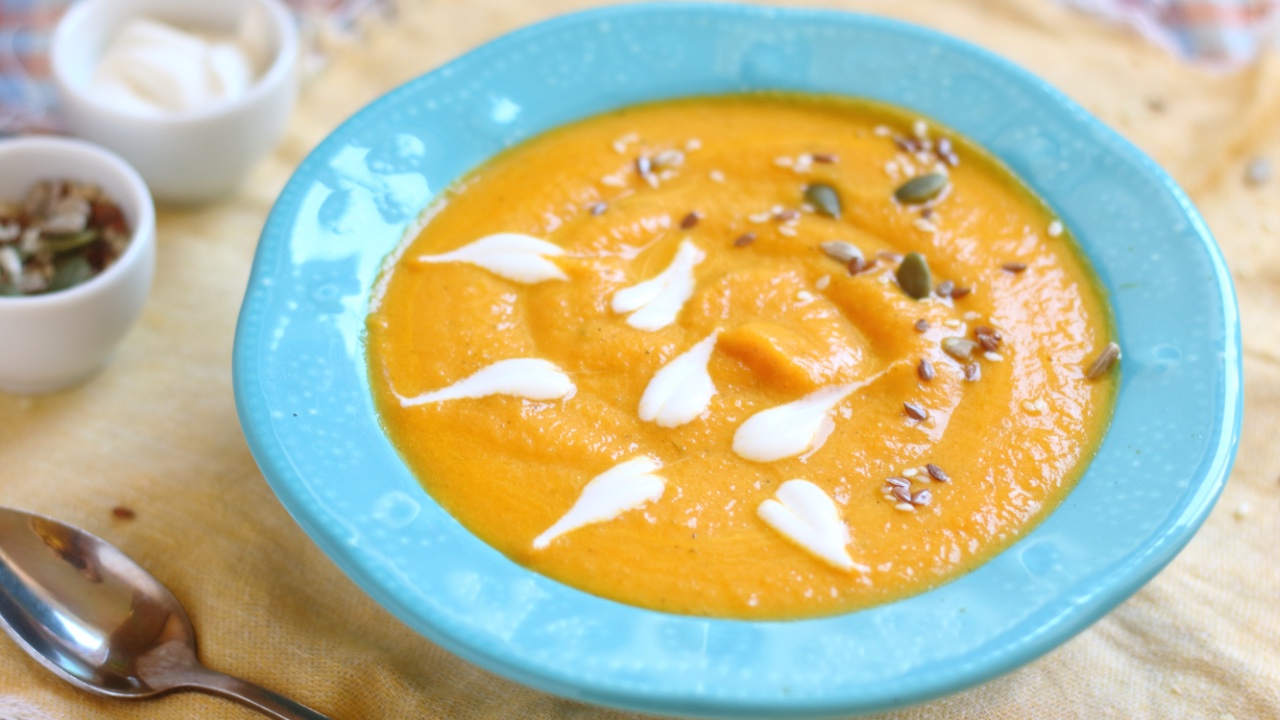 ? Французский морковный суп-пюре «Креси» — рецепт яркого осеннего супа из сезонных овощей