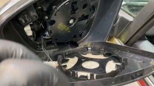 #Peugeot #208 How to replace a #wing #mirror #indicator lens and mirror