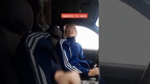 Бабка сдаёт на права