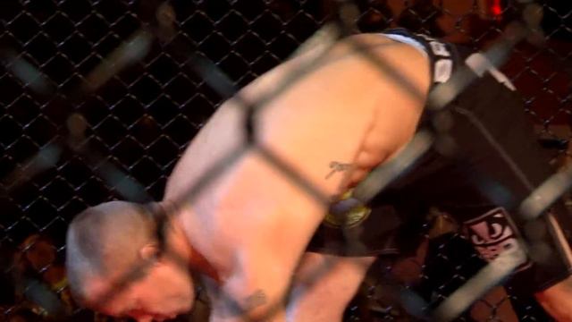 East Peoria Throwdown XII - Andrew Tindle VS David Harris смотреть онлайн