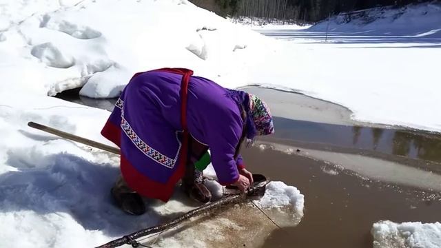 Жизнь в лесу, рыбалка, женщины знают своё дело. Ч №1/Khanty. Fishing, women know their job. Part № смотреть онлайн