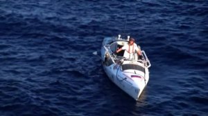 Фёдор Конюхов плывёт к финишу