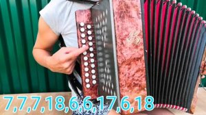 По тропинке снежком запорошенной...