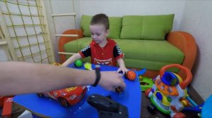 Тачки Дисней Молния Маквин распаковка и тест машины Unboxing Lightning McQueen Disney Cars Toys