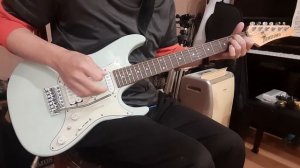 extremely wild whammy bar test on ibanez azes40