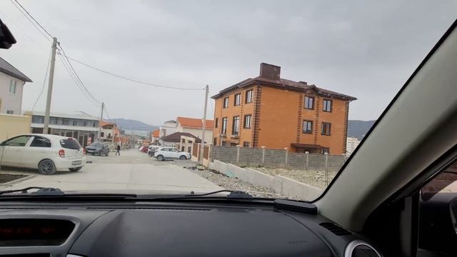 КОТТЕДЖ с ремонтом и видом на море в спальном районе Геленджика | Поле Леселидзе: ДОМА и участки