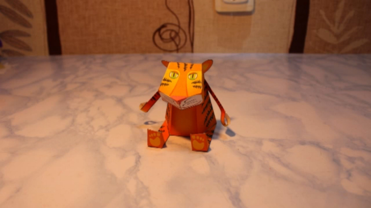 Игрушка тигр из бумаги своими руками.